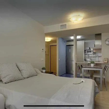 아파트 Pacifico 1º Linea De Playa Con Piscina Y Parking 말라가